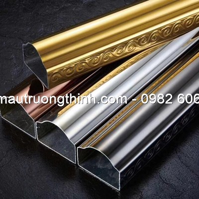 Hộp tay vịn 63x0.9mm