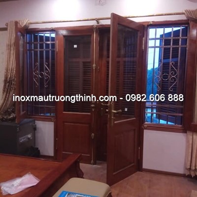 Cửa sổ Inox màu