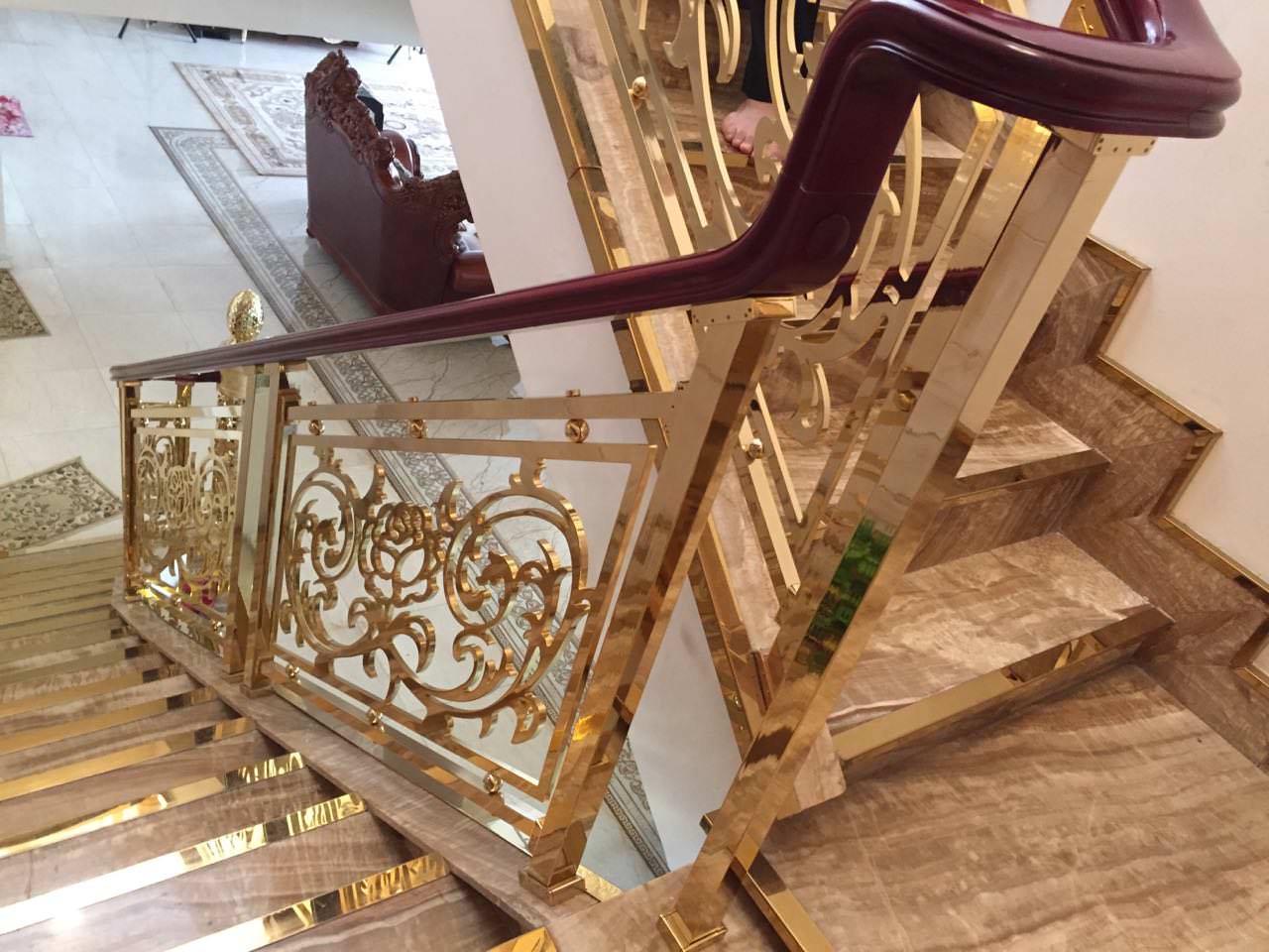 Có những loại lan can nào trên thị trường hiện nay