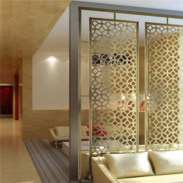 Những lưu ý khi lựa chọn vách ngăn trang trí CNC inox!